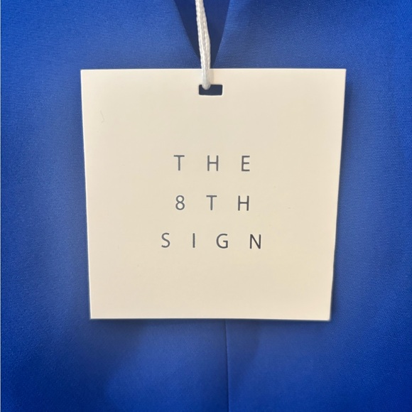 Elegant Blue Women's Dress - Picture 3 of 8